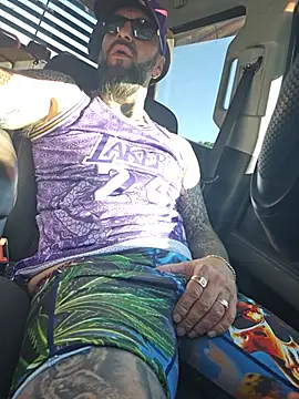 Beardedtattood – Live XXX-chat