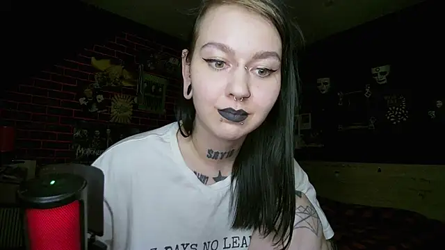 MessalinaOfficial's Live XXX Chat