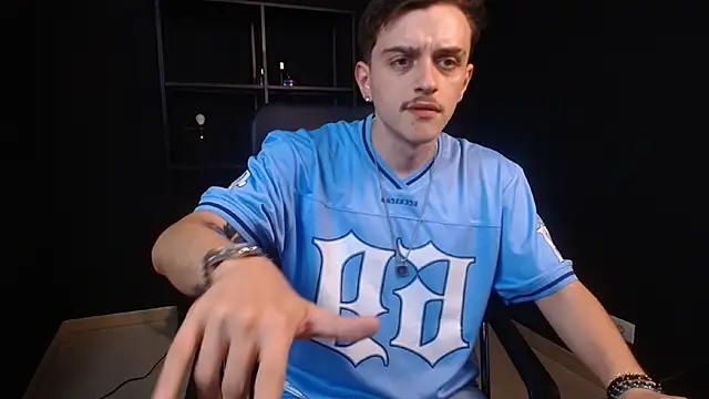 FelixStarkk 现场XXX聊天