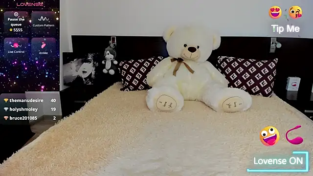Hanna_Becrett17 Adlı Modelin Canlı XXX Sohbeti