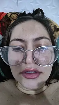 Chat +18 de Fetichista23 ao vivo