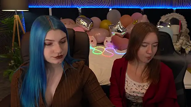 XXX chat uživo modela SallyMoonn