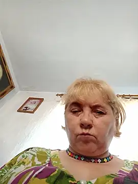 Chatroom XXX en direct de Elena_Beautiful784