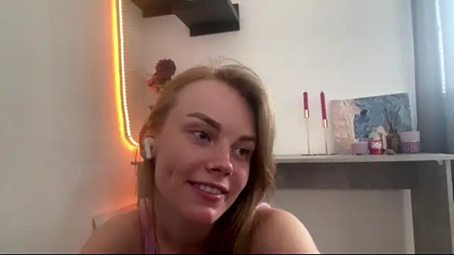 SunnyStrike's Live XXX Chat