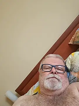 petvarad Adlı Modelin Canlı XXX Sohbeti