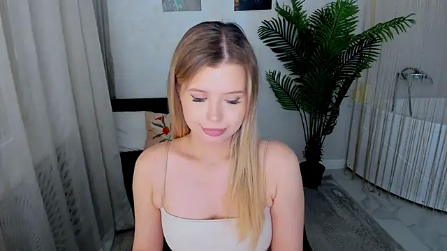 FollowLovee Chat XXX live