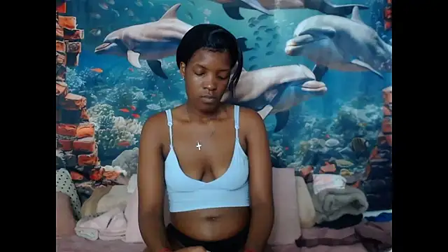 AfricanBarbiee69 XXX чат на живо