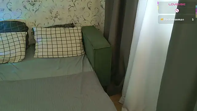 LadyDiLancaster XXX чат на живо