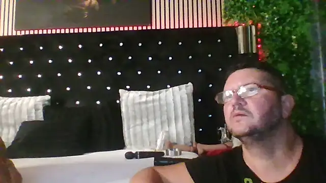 InannaStar's Live XXX Chat