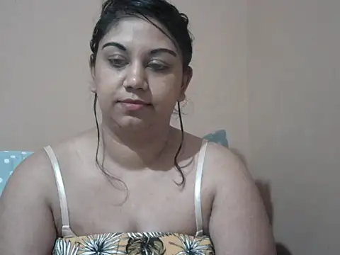 Chat +18 de bellachow10 ao vivo