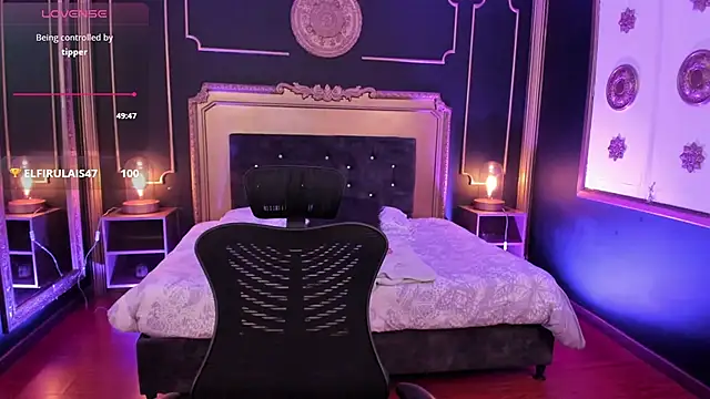 EmaLittle's Live XXX Chat