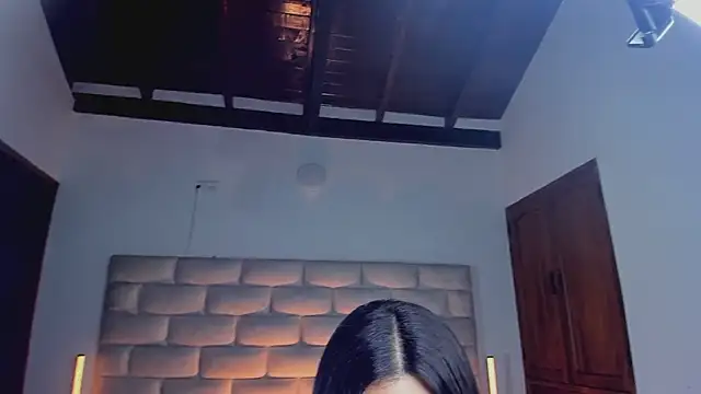 Živý XXX chat HollyGrey_