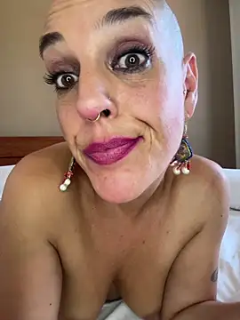 XXX chat uživo modela emprexkala