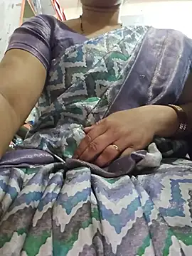 Вебкам-шоу indianhotwife639