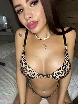 Ameliablack_1 XXX чат на живо