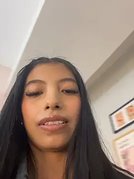 Tiffany_Low Live XXX-Chat