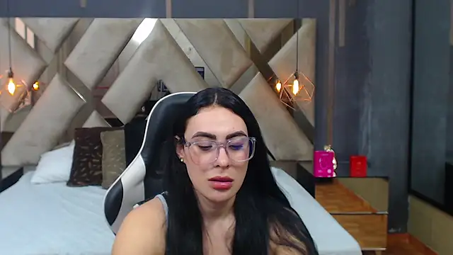 MartinaaFit's Live XXX Chat