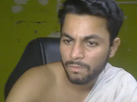 Chat XXX ao vivo de Stubborndesiboy