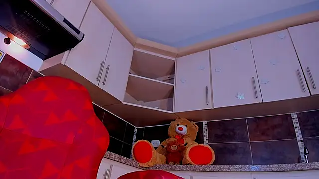 Chat +18 de anna_alvarez ao vivo