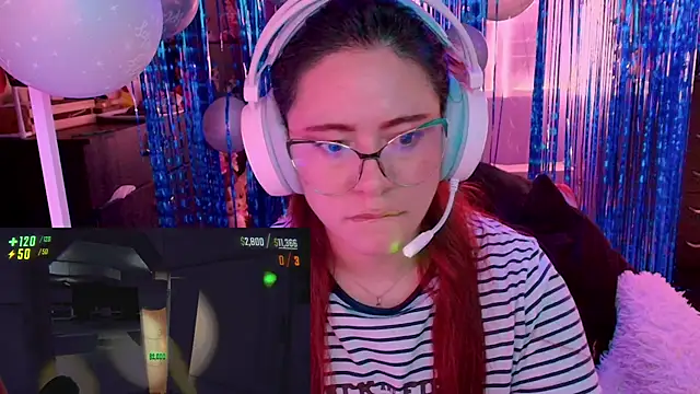 _niiky Chat XXX in diretta