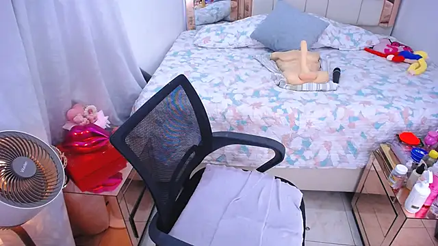 sara__stone1: απευθείας συνομιλία ΧΧΧ