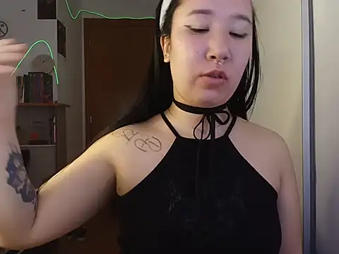 Japabaixinha – Live XXX-chat