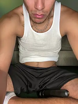 Strokingdaddy44 Webcam Show
