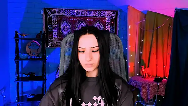 Chat XXX en directo de MonicaLowes