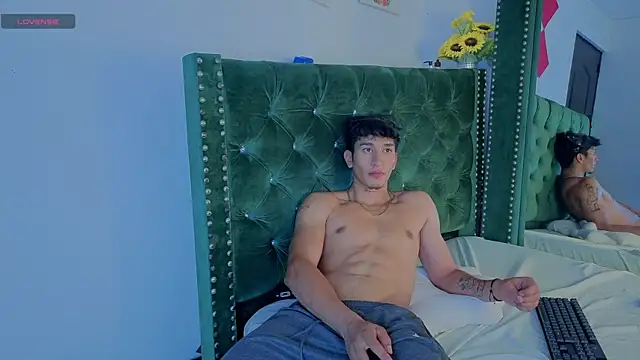 Zayn_Moretti's Live XXX Chat