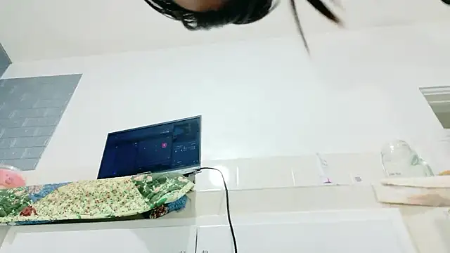 __marina__のライブXXXチャット