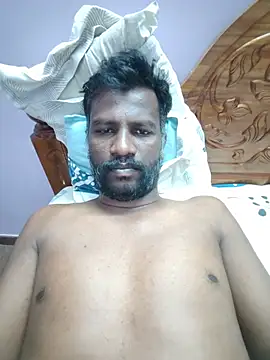 Paramkeerthi লাইভ XXX চ্যাট