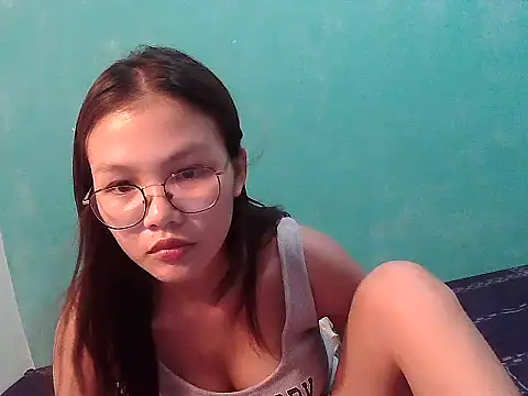 ClassyCrushpinay 即時 XXX 聊天