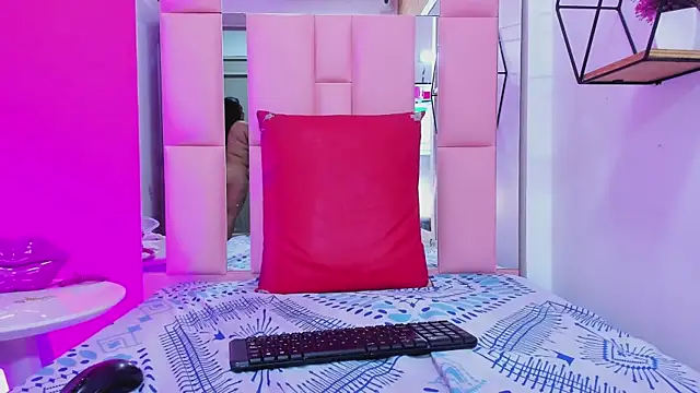 Živý XXX chat Katecurvy_hot69