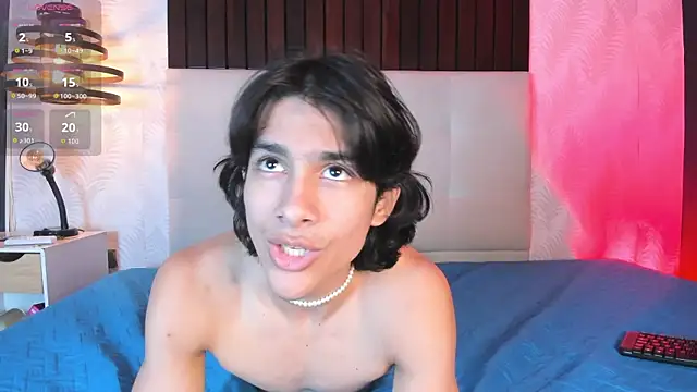 Show de Cheys_Mast na webcam