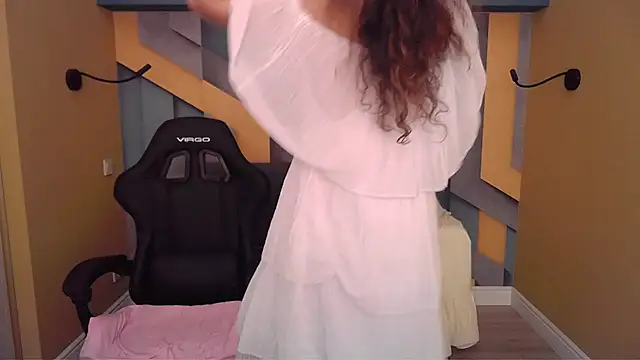 EllaLong – Live XXX-chat