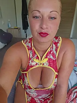 Živý XXX chat Chaudesquirt