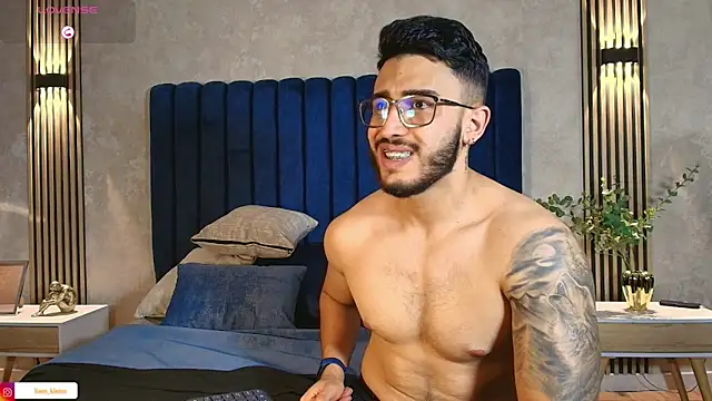 XXX chat uživo modela Liam_Kleiin