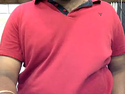 دردشة naughtydaddyy الجنسية المباشرة