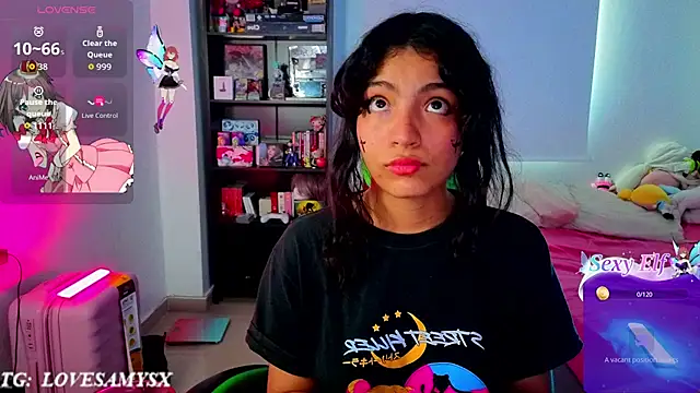 Lovelyamyy's Live XXX Chat