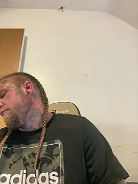 Smokebluntafterblunt Show in webcam