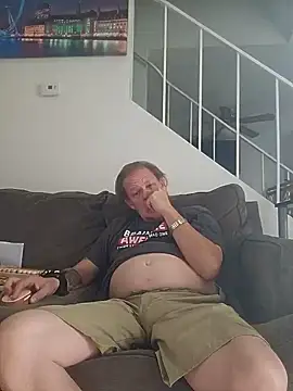 yourMasterisBored Live XXX Chat