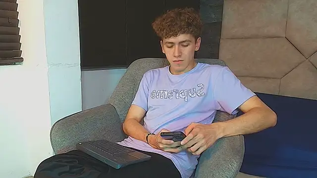 Tyler_Mcrey Шоу с уебкамера