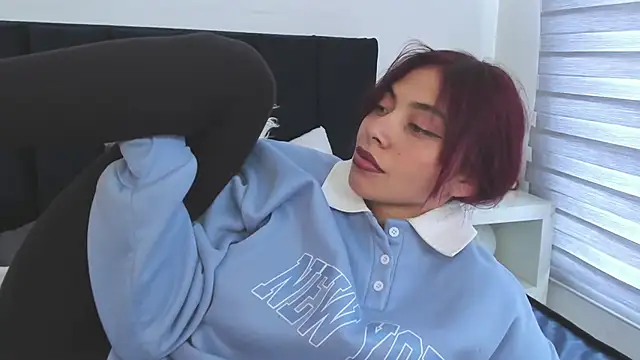 Živý XXX chat melanie_roux__