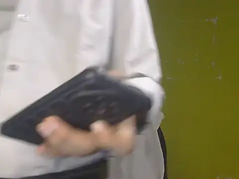 Chat XXX ao vivo de Stubborndesiboy