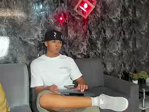 nova_mitchell7 élő XXX-chatje