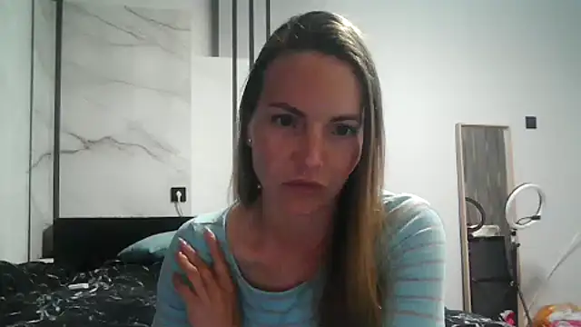 Valyssa's Live XXX Chat