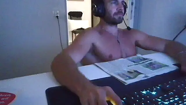 alpha-hunk Adlı Modelin Canlı XXX Sohbeti