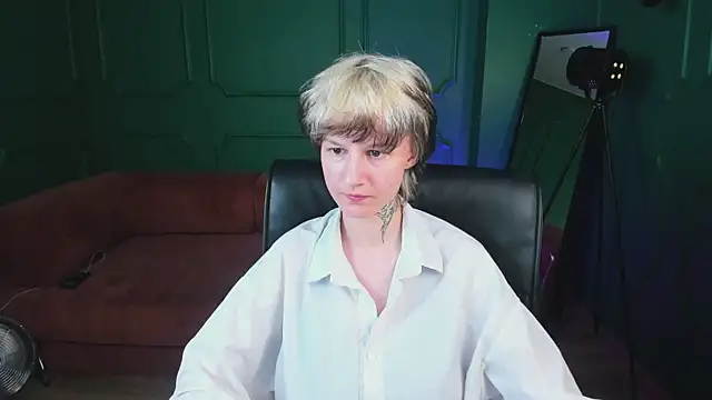 Senpai_Sins: онлайн-секс-чат