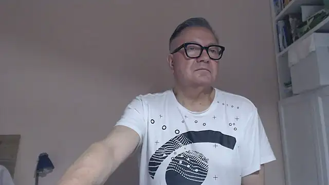 YOU6me Webcam-Show