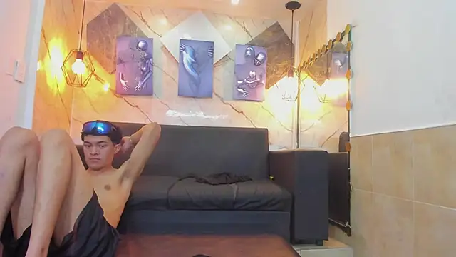 Yeff_26's Live XXX Chat